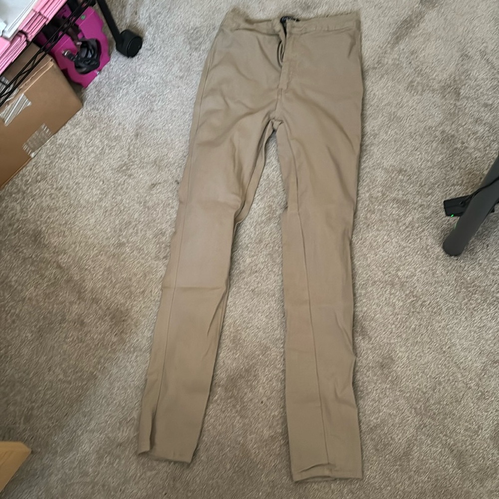 Beige skinny jeans